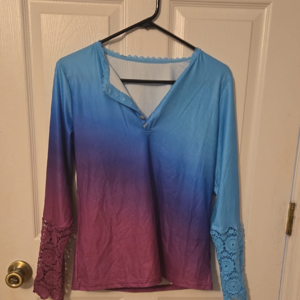 Source Unknown Blue and Purple Gradient Blouse